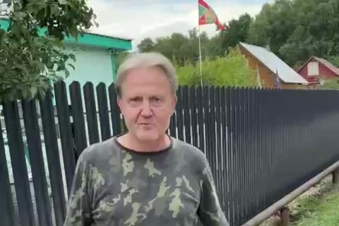 Видеоотзыв о заборе из евроштакетника